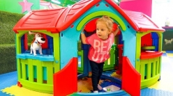 Embedded thumbnail for Макс и Настя играют на детской площадке Max and Nastya play on the playground Entertainment for kids