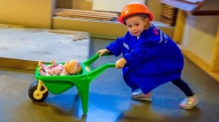 Embedded thumbnail for Кукла Беби Бон и Настя играют на детской площадке Baby Born Doll play at the Indoor Playground