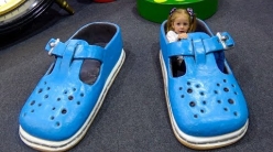 Embedded thumbnail for Дом Великана и Роботы Развлечения для детей Funny Entertainment for kids Indoor Playground for kids