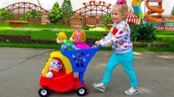 Embedded thumbnail for Щенячий Патруль играет на детской площадке в парке Paw Patrol and outdoor playground Amusement park