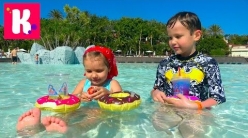 Embedded thumbnail for Аквапарк Водные детские крутые горки Коктейли в Донатс Splash funny kid&amp;#039;s video in WATER POOL Slide