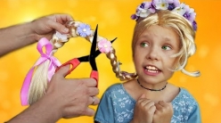 Embedded thumbnail for Harmful Batman Bad Baby Elsa Cut the Spit and colored GREEN Games for Kids LEARN COLOR