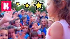 Embedded thumbnail for ПЕРВАЯ Встреча с подписчиками в 4 года 2000 конфет SNICKERS и M&amp;amp;M&amp;#039;s для детей от Кати Meet And Greet